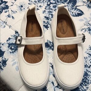 Maurices White Shoes